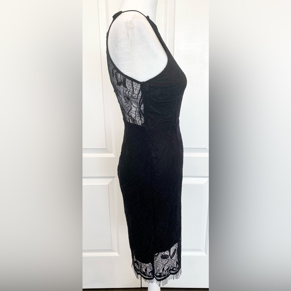 Astr the Label Black lace midi dress - Picture 6 of 6